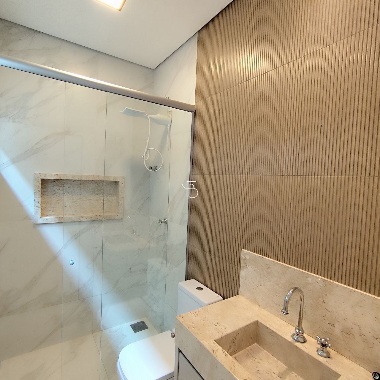 Casa contemporânea com 3 suítes e piscina, foto 16