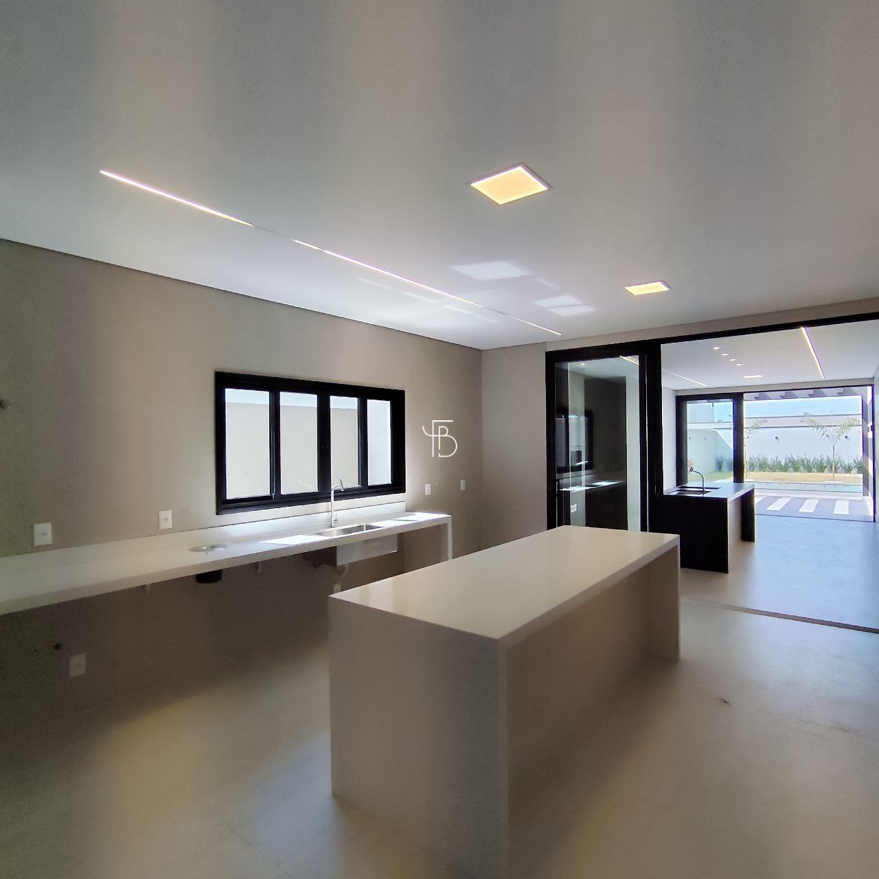 Casa de alto padrão com 4 suítes e piscina aquecida, foto 8