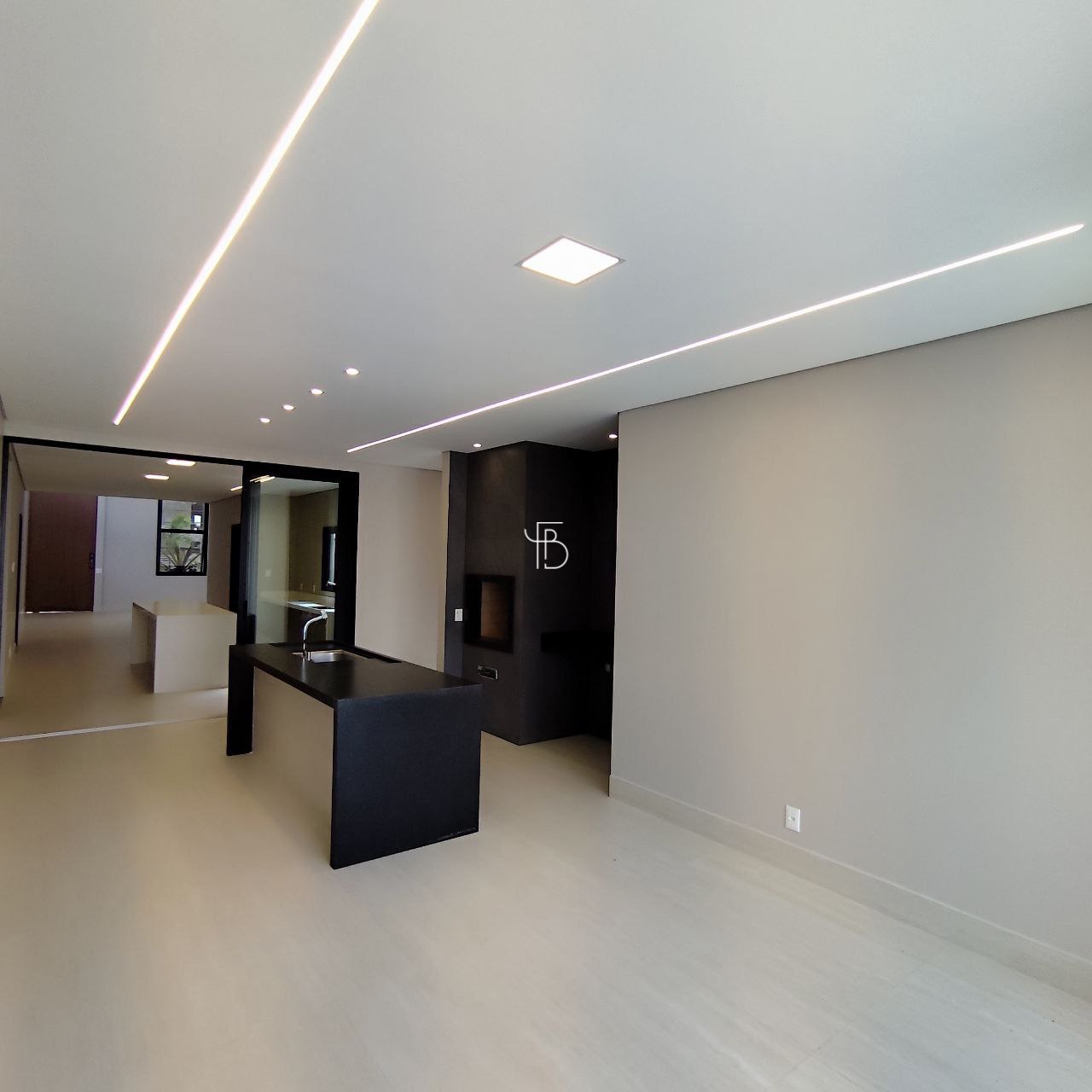 Casa de alto padrão com 4 suítes e piscina aquecida, foto 9