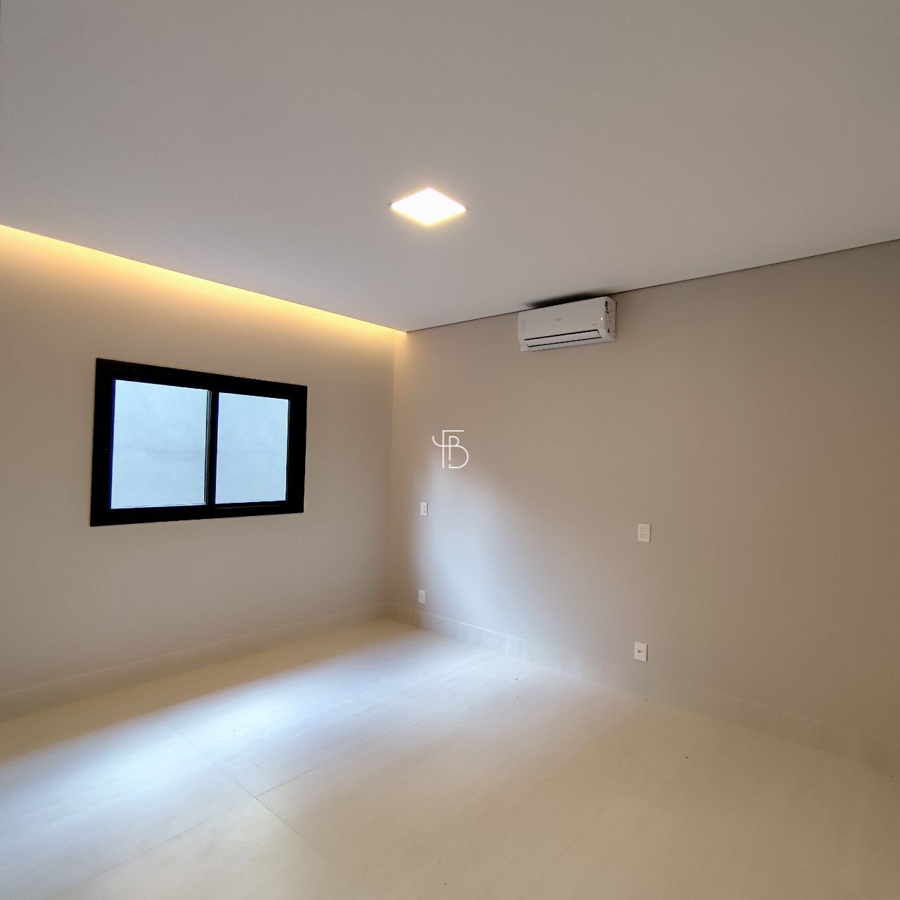 Casa de alto padrão com 4 suítes e piscina aquecida, foto 12