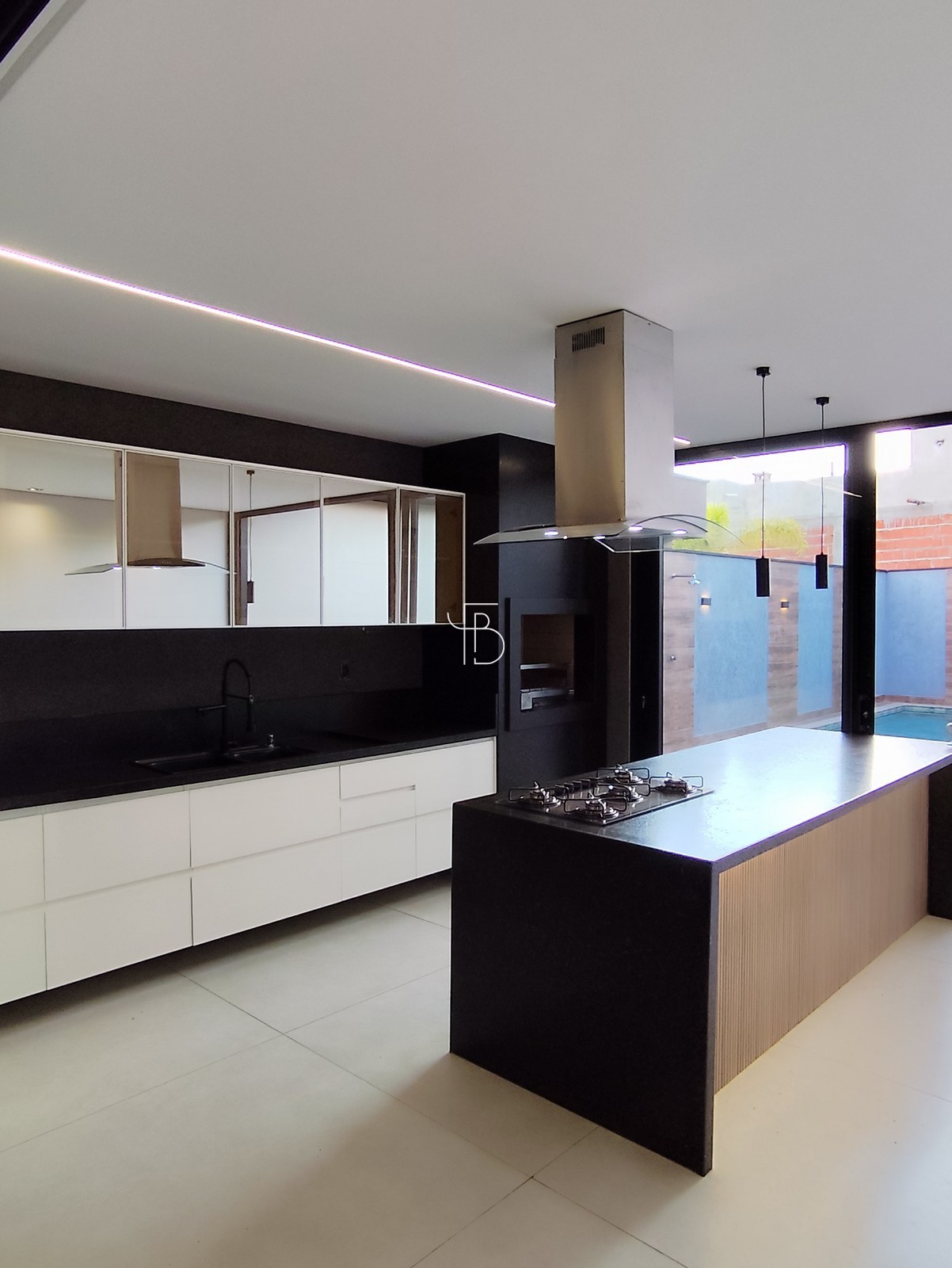 Casa contemporânea com 3 suítes, home office e piscina aquecida em condomínio fechado, foto 8