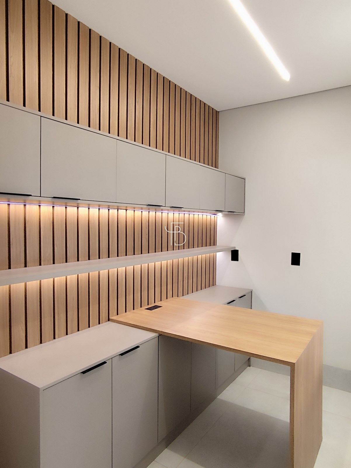 Casa contemporânea com 3 suítes, home office e piscina aquecida em condomínio fechado, foto 12